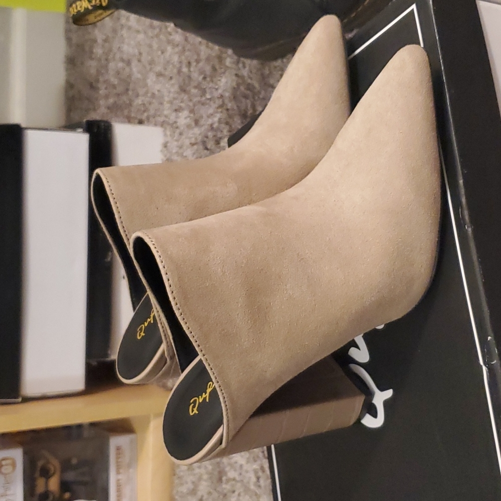 Taupe suede mules size 6.5